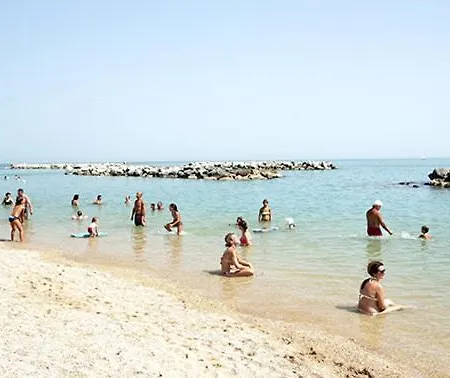 Feriepuntograzia * Порто-Потенца-Пичена